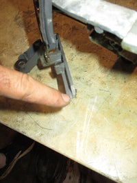 Load image into Gallery viewer, Honda BF225A 225hp outboard Cowling Latch Set (40158-ZY3-000)
