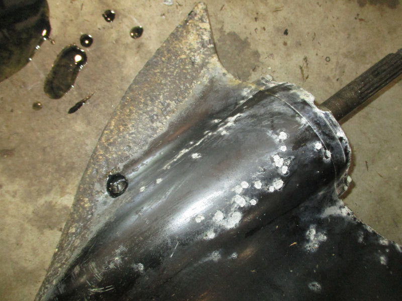 Suzuki DF90-140 outboard 25" lower unit