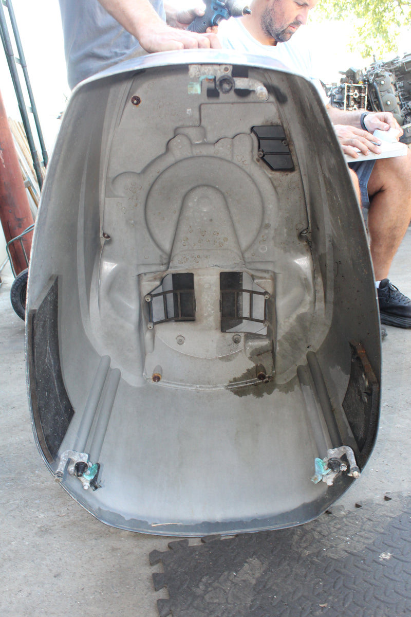 Yamaha 300HP HPDI 2 Stroke Outboard Top Cowling