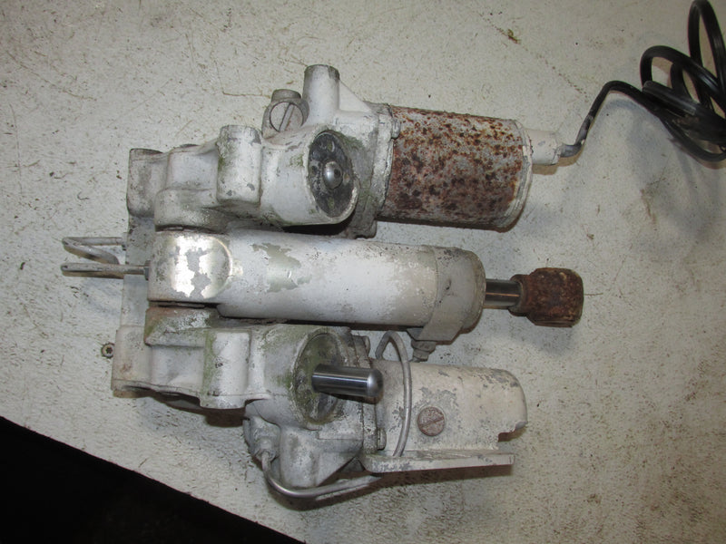 Johnson 150hp 2 Stroke Outboard Tilt Trim Unit (391099)