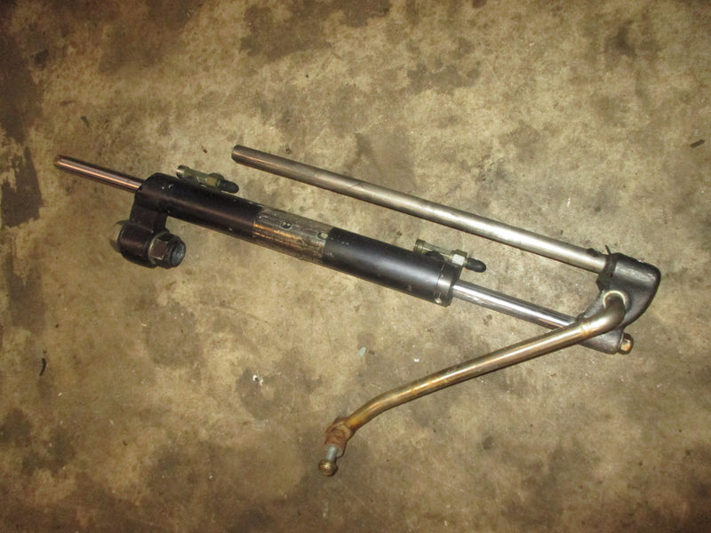 Outboard hydraulic steering cylinder (HC4600H)