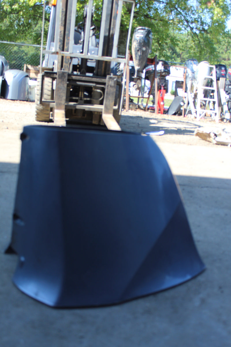 Yamaha 115HP 4 Stroke Outboard Apron