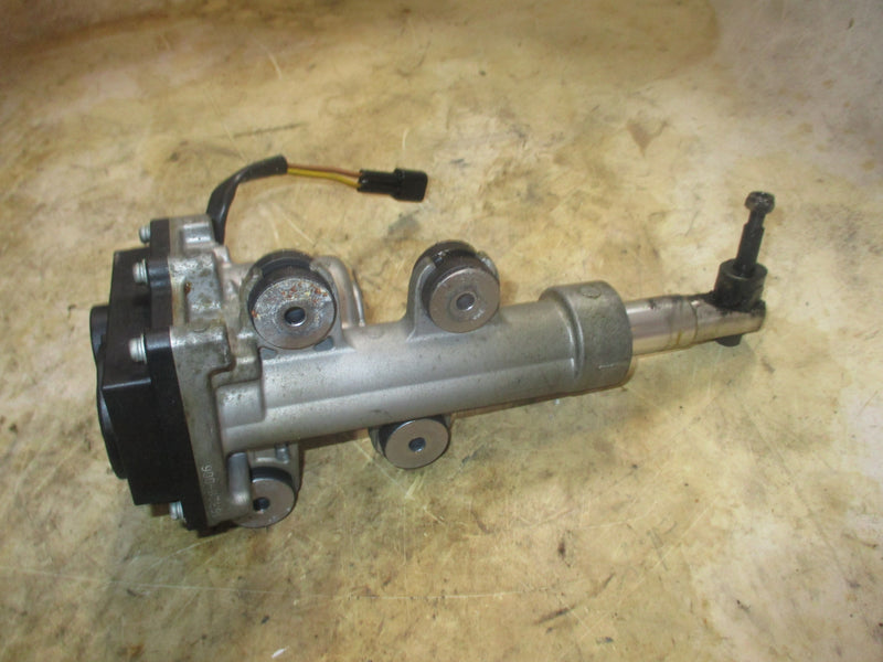 Yamaha 200hp 4 cyl 4 stroke outboard shift actuator 6DV-4820A-00