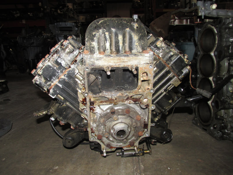 Johnson 115hp 2 Stroke Outboard Crankcase Powerhead