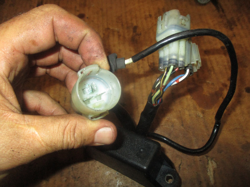 Honda BF150A 150hp outboard main relay (38580-ZY6-013)