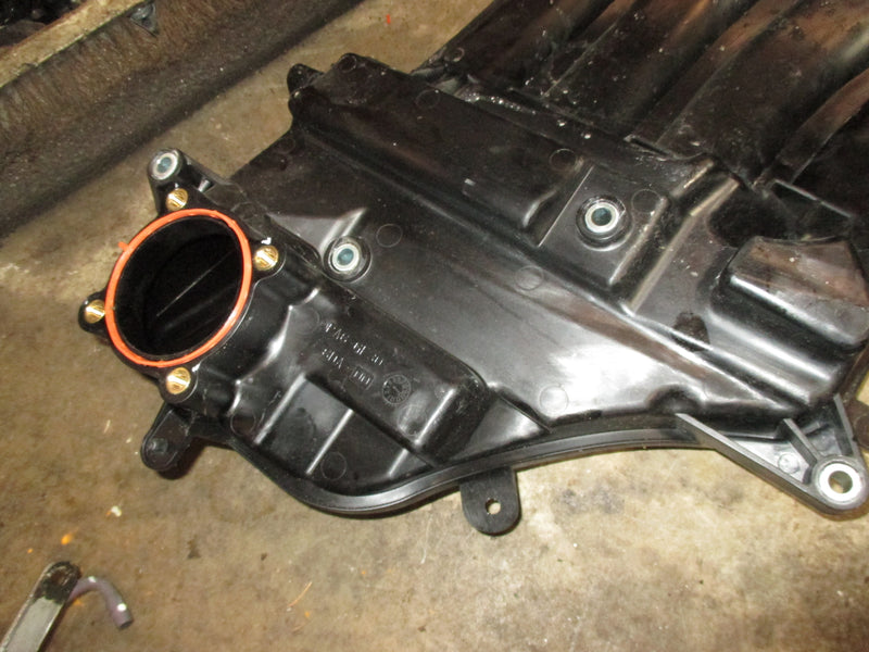 Yamaha 200hp 4 stroke outboard intake manifold (6DA-13641-00)
