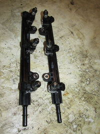 Load image into Gallery viewer, Yamaha SHO VMAX 250hp 4 Stroke Outboard Fuel Rail and Injector Set
