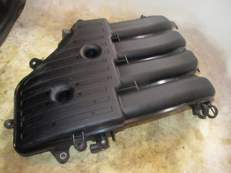 Yamaha 200hp 4 cyl 4 stroke outboard intake manifold (6DA-13641-00)