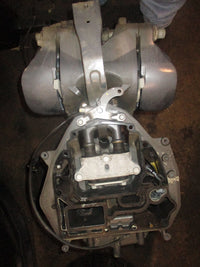 Load image into Gallery viewer, Yamaha 115hp 4 stroke outboard 20" shaft mid section

