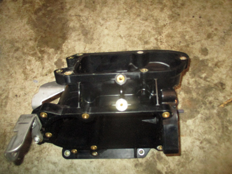 Yamaha 4.2L 250hp outboard mixing body (6CB-13711-00-00)