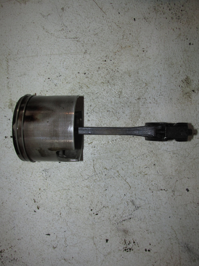 Johnson 130hp 2 Stroke Outboard Starboard Piston and Rod (435576)