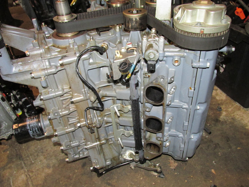 Yamaha 250hp 3.3L 4 Stroke Outboard Crankcase Powerhead