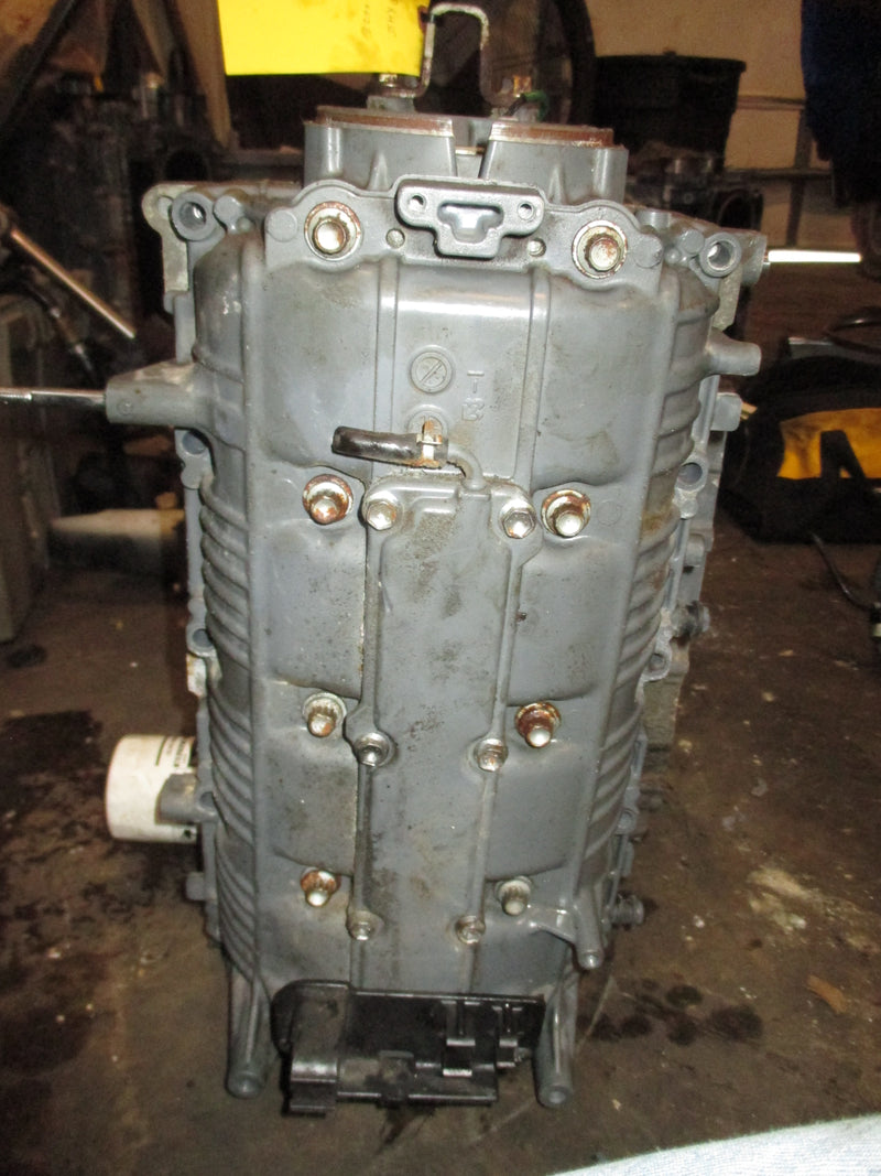 Johnson Suzuki 115hp 4 stroke outboard crankcase block