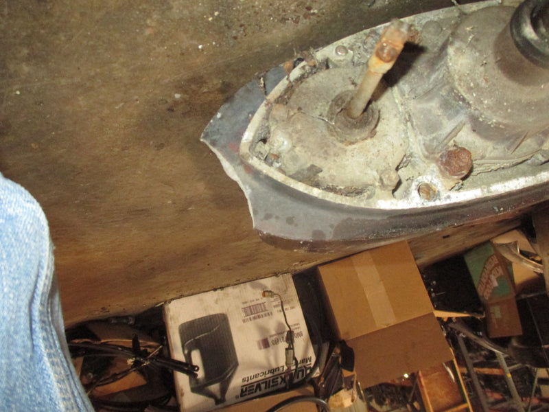 Suzuki 150hp 2 stroke outboard 25 inch lower unit