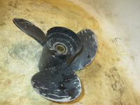 Load image into Gallery viewer, Johnson 60/70hp 2 stroke outboard aluminum propellor (13.25x17)
