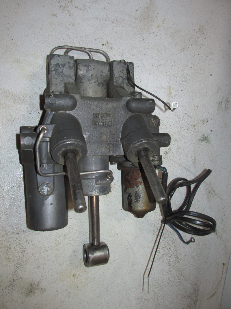 Yamaha 60hp 2 Stroke Outboard Tilt Trim Unit (6H1-15)