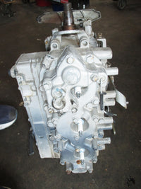 Load image into Gallery viewer, Johnson 60/70hp 2 stroke outboard crankcase powerhead 389235
