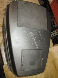 Load image into Gallery viewer, Suzuki DT90 90hp outboard top cowling
