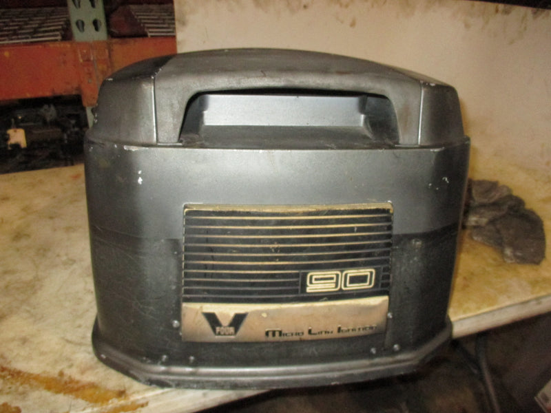Suzuki DT90 90hp outboard top cowling