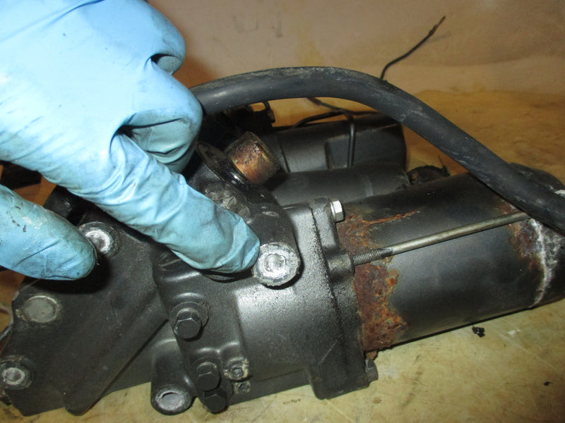 Suzuki DT90 90hp outboard tilt trim unit