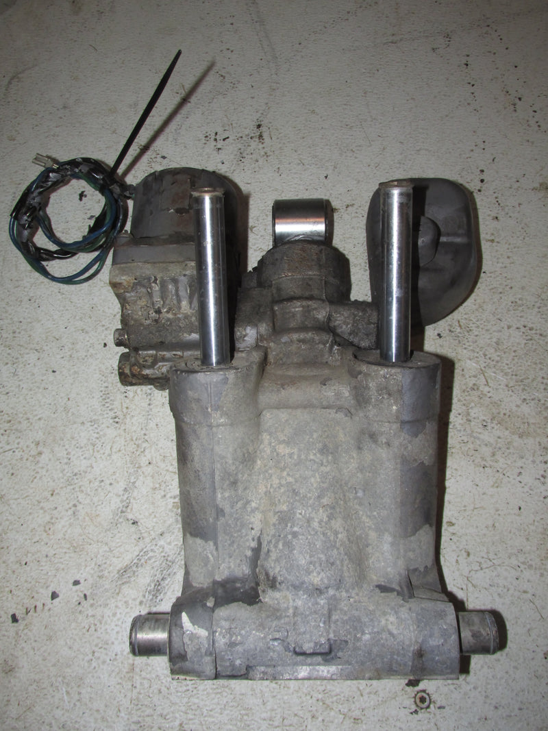 Johnson 90hp 60 Degree 2 Stroke Outboard Tilt Trim Unit (438528)