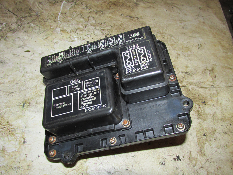 Yamaha 250hp 3.3L 4 Stroke Outboard Fuse Box (6P2-82170-01)