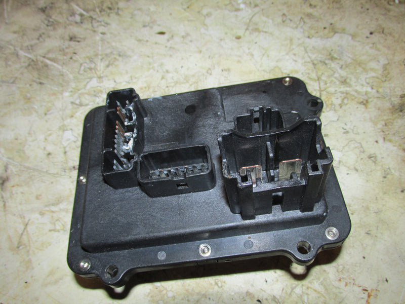 Yamaha 250hp 3.3L 4 Stroke Outboard Fuse Box (6P2-82170-01)