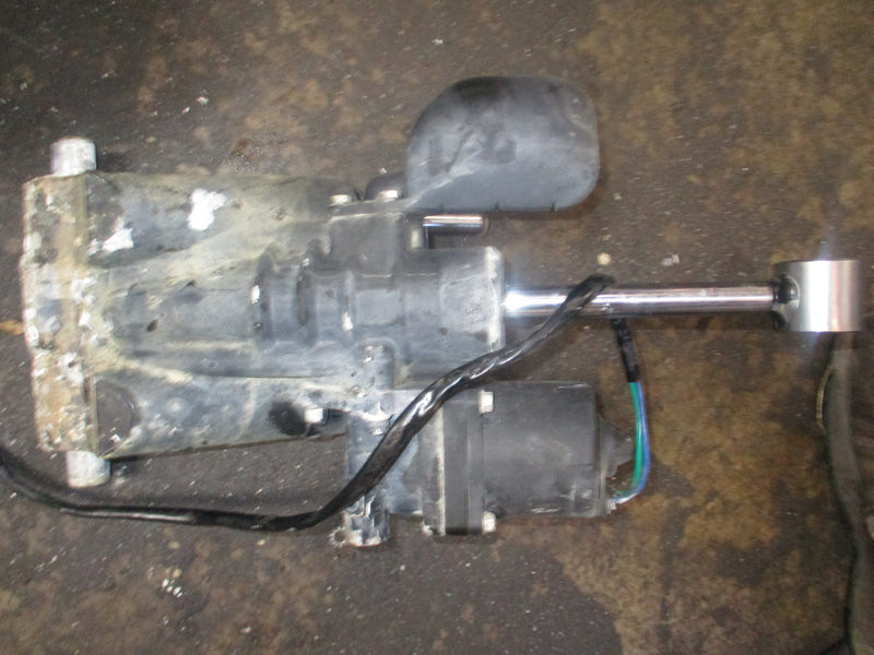 Evinrude Ocean Pro 175hp outboard tilt trim unit