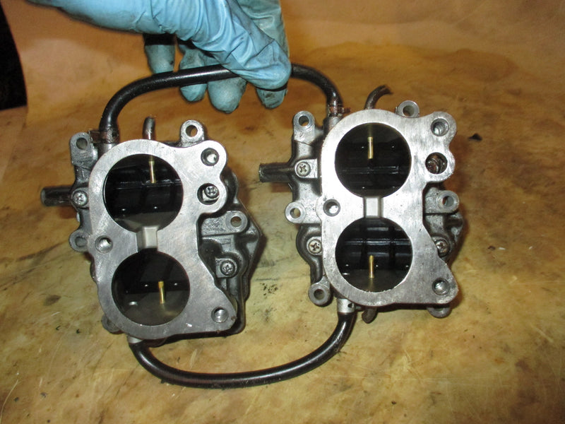 Suzuki DT90 90hp outboard intake manifold with reeds (13110-87E10)