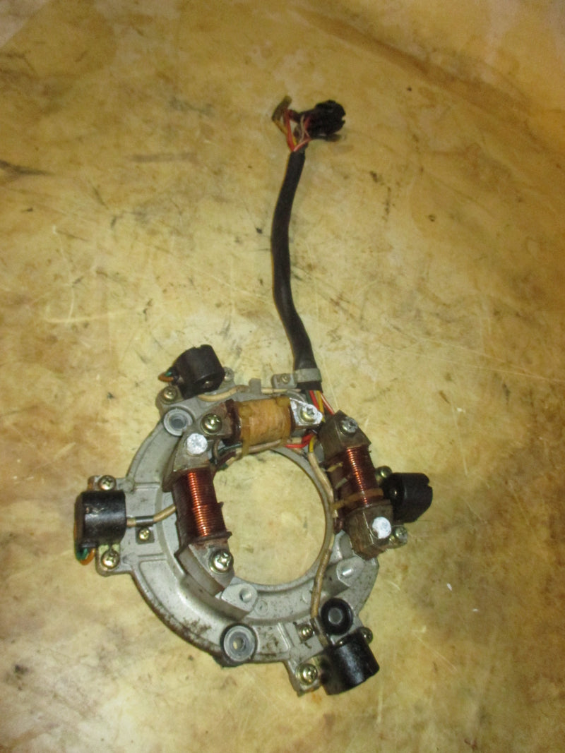 Suzuki DT90 90hp outboard stator/timer base (32101-87E0)