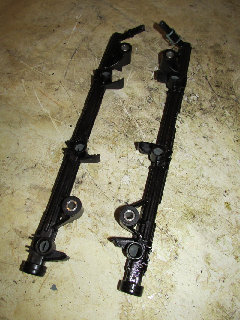 Yamaha 250hp 3.3L 4 Stroke Outboard Fuel Rail Set (6P2-13160-10/6P2-13170-10)