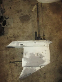 Load image into Gallery viewer, Johnson 115hp 2 Stroke Outboard 25 inch lower unit
