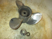 Load image into Gallery viewer, Johnson 115hp 2 Stroke Outboard Stainless steel propellor (391290)

