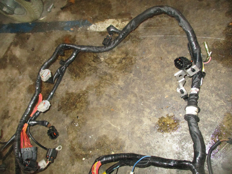 Yamaha 200hp 4 cyl 4 stroke outboard engine wiring harness (6DA-82590-00-00)
