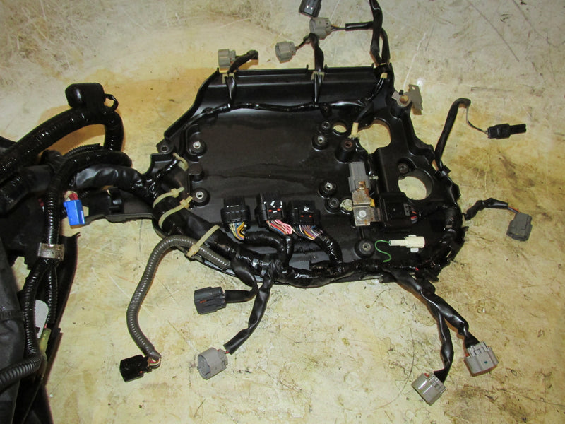 Yamaha 250hp 3.3L 4 Stroke Outboard Engine Wiring Harness (6P2-82590-20)