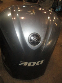 Load image into Gallery viewer, Yamaha 300hp 4 stroke outboard top cowling
