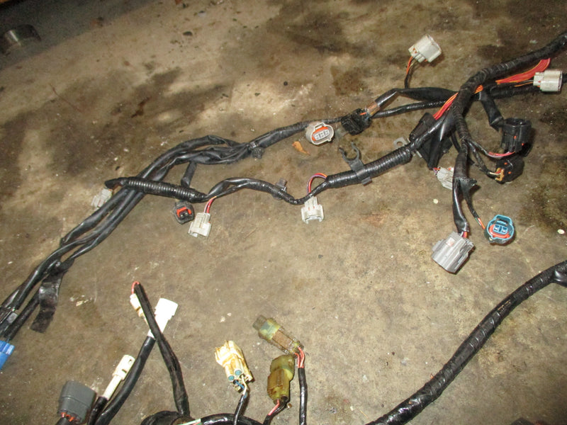 Yamaha 200hp 4 cyl 4 stroke outboard engine wiring harness (6DA-82590-00-00)