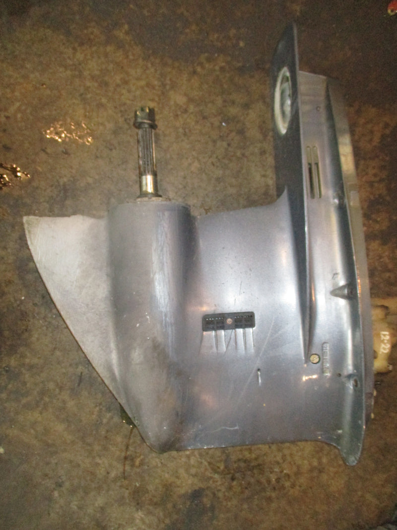 Yamaha 200hp 4 cyl 4 stroke outboard 25" standard rotation lower unit