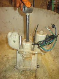 Load image into Gallery viewer, Johnson 115hp 2 Stroke Outboard Tilt trim unit (4343A5)
