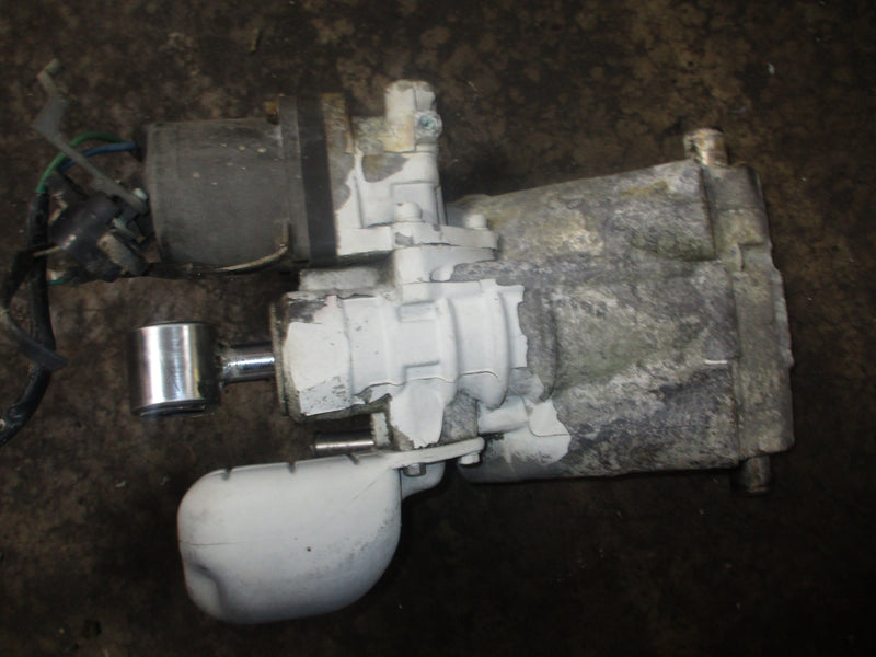 Evinrude Ocean Pro 175hp outboard tilt trim unit