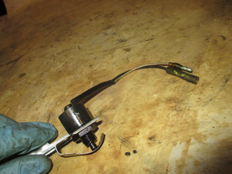 Suzuki DT90 90hp outboard neutral switch (37721-87D02)