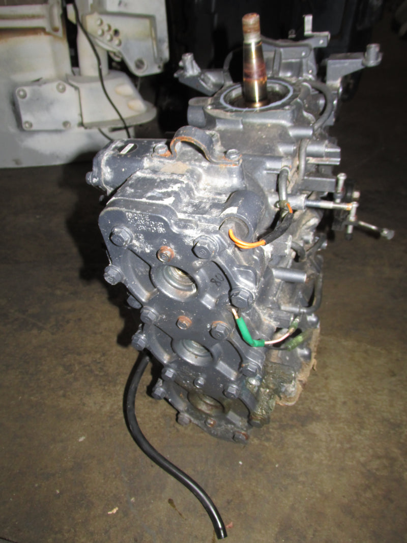 Yamaha 40hp 2 stroke outboard Crankcase Powerhead