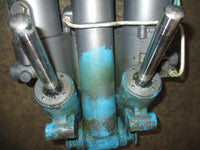 Load image into Gallery viewer, Yamaha 300hp 4 stroke outboard tilt trim unit (69J-06)
