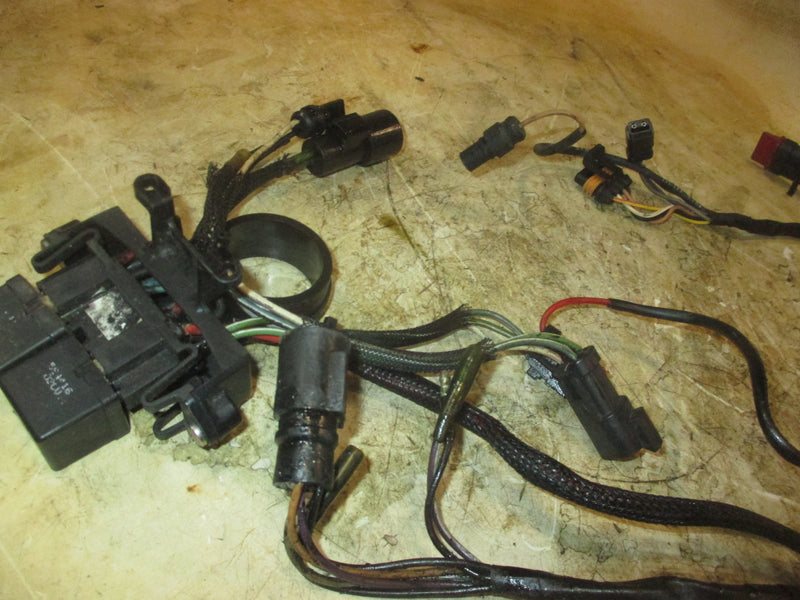 Johnson 115hp 2 Stroke Outboard Engine wiring harness (584762)