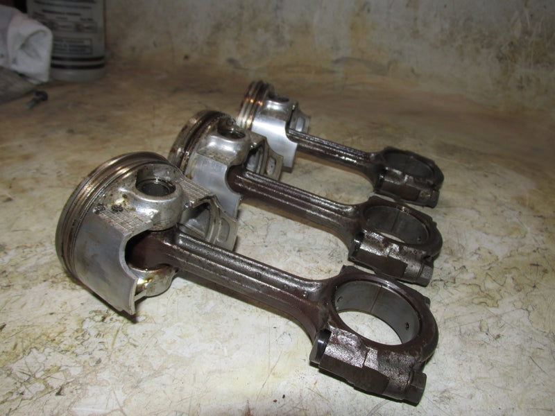Suzuki DF50 50hp Outboard Piston and Rod Set (12111-87J04)