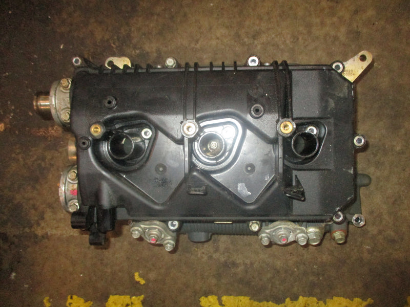 Yamaha 300hp 4.2L 4 stroke outboard starboard cylinder head