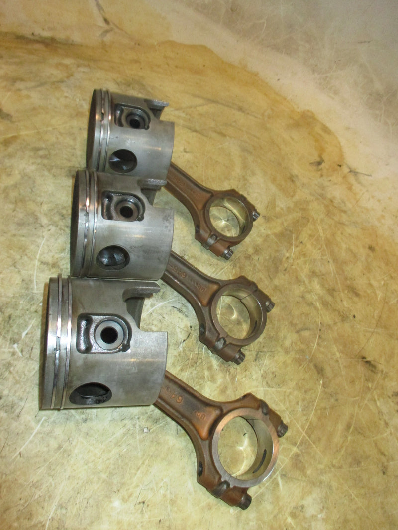 Mercury 115hp 2 stroke outboard piston and rod set of 3 (826191)