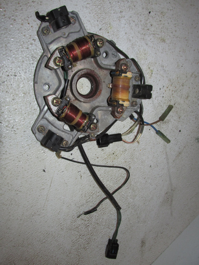 Yamaha 40hp 2 stroke outboard Stator/timer Base (63D-85560-10)