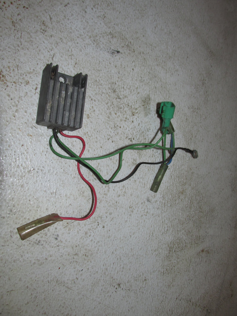 Yamaha 40hp 2 stroke outboard Rectifier Regulator (6H2-81960-10)