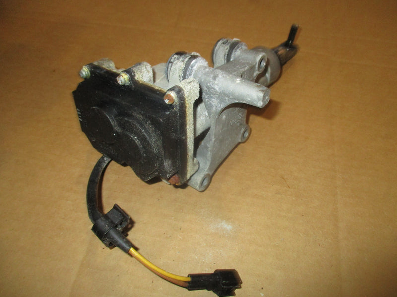Yamaha 300hp 4 stroke outboard shift actuator (6DV-4820A-00-00)